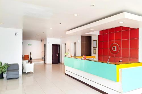 ردهة, فندق أماريس باناكوكانجيلز (Amaris Hotel Panakkukang) in باناكوكانج