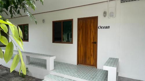Baan Yard บ้านญาติ - More than 3 nights stay