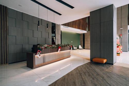 Urban Retreat @ K Avenue • Pool • Paid Parking in Putatan