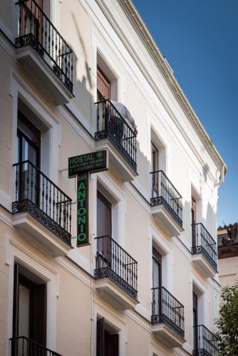 Hostal San Antonio - image 10