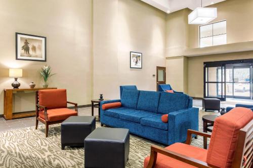 Comfort Suites – Humble, TX