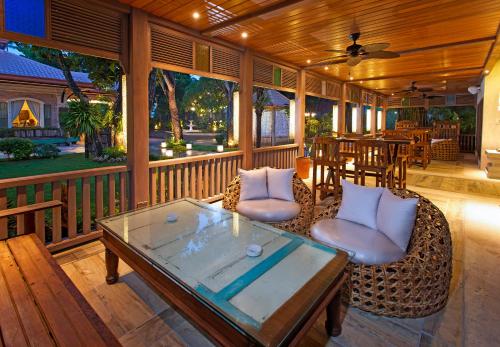 コスタベラ トロピカル ビーチ ホテル