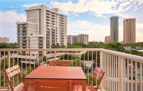 Ambassador Hotel of Waikiki, Tapestry Collection by Hilton, Honolulu