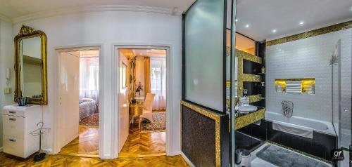 VIP Apartments Budapest - image 2