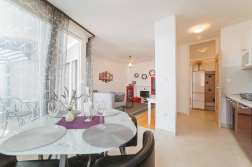 Apartman Milla - Location saisonnière - Makarska