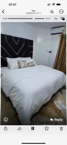 Spike apartments in อิฟาโค-อิไชเย