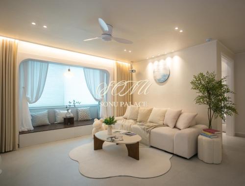 Near Hongik University Station and Mangwon Market Spacious living room and special tea room, Soul
