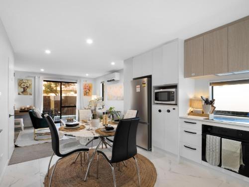 Apartment on Short ! in Phillpstown