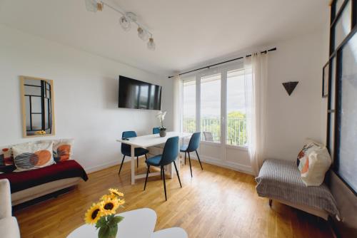 Apartment with Seine view - 9 people - Location saisonnière - Clichy