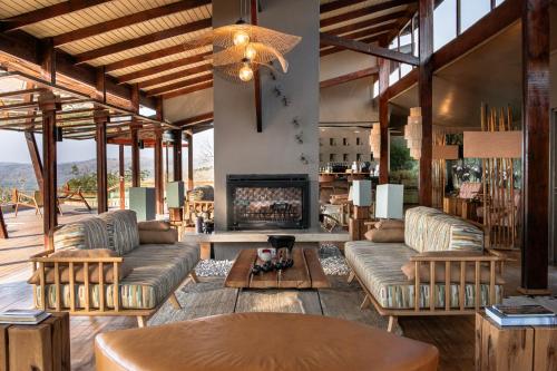Viesnīcas āriene, Rhino Ridge Safari Lodge in Kwanompondo