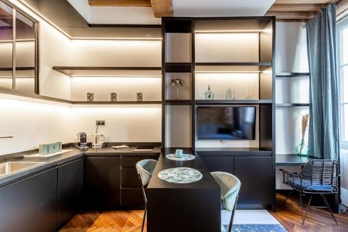 SWEET LEONE II -appartement avec spa privé-Lyon Place Terreaux, Lyon (photo 7)