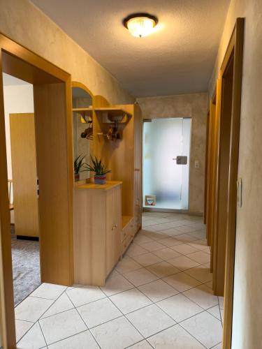 ทางเข้า, 4-Zimmer-Wohnung mit Terrasse in แรงค์วีล