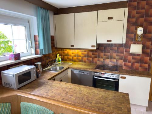 ห้องครัว, 4-Zimmer-Wohnung mit Terrasse in แรงค์วีล