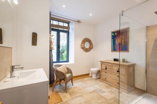 Fürdőszoba, La Maison de Jeanne - 500m de la Plage in Escalles