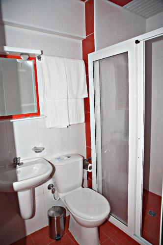 Hotel Serdica - image 12