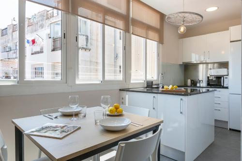 ห้องครัว, AB Nou de la Rambla near มงจูซ