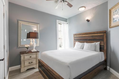 Hosteeva Stunning 4BR Condo Near French Quarter - image 9