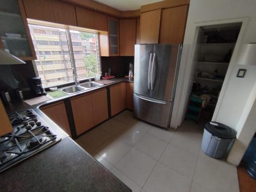 Apartamento Acogedor frente de La Carlota near Climbing in Parque de Recreación Cuevas del Indio