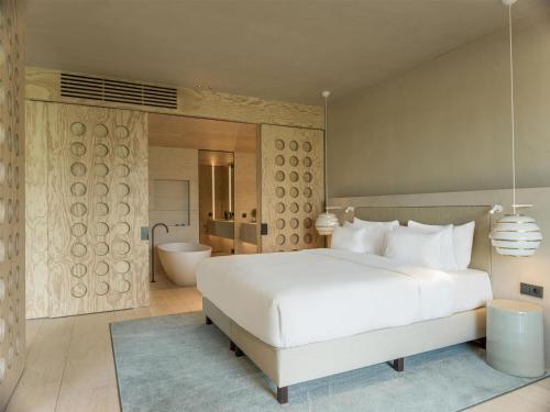 Radisson Collection Hotel The National Brussels - image 9