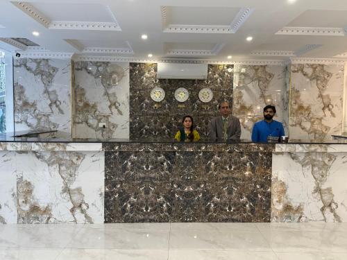Grand Royal Hotel - image 12