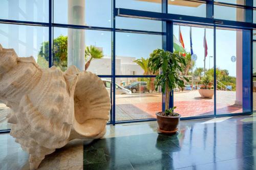 Hotel Servigroup Marina Mar - image 6