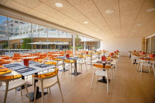 Hotel Servigroup Marina Mar - image 13