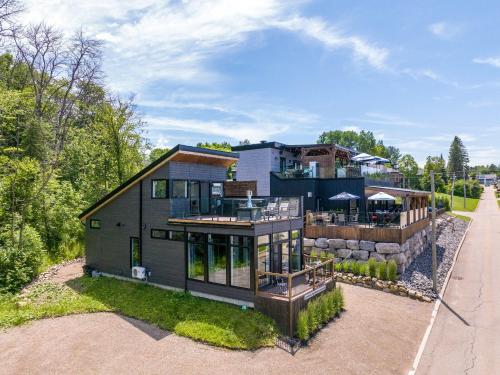 Spa and Outdoor Activities - Le Nano in Saint-Gabriel (QC)