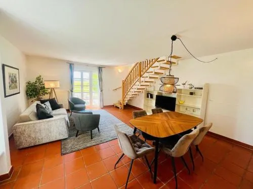 Feriendorf Rugana - Komfort Appartement mit 2 Schlafzimmern und Terrasse D19 in Dranske, Deutschland