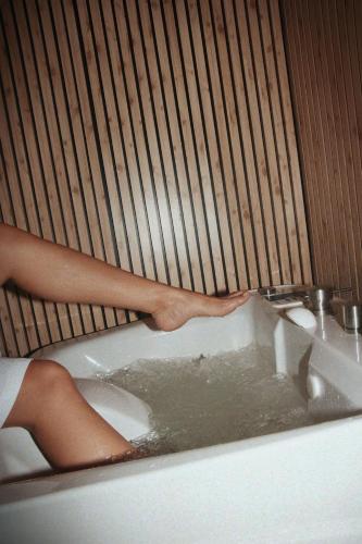 Mana Suites & Sea SPA - image 2