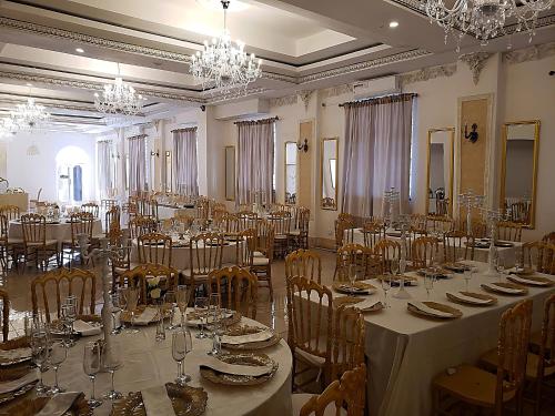 Ruang perjamuan, Selborne Hotel in Bulawayo