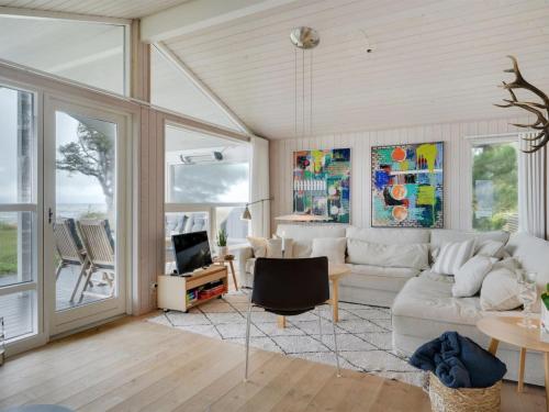  Holiday Home Pascal - 25m from the sea by Interhome in Gilleleje