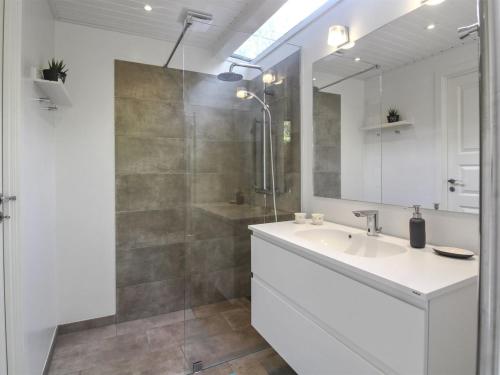 Holiday Home Tume - 200m from the sea by Interhome in سنوجيبيك