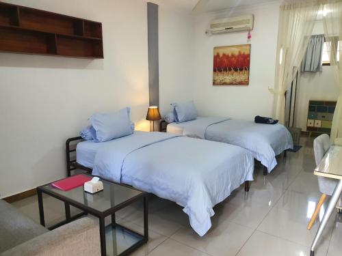 MB Apartments & Hotel Medan Room Type - Large Twin Room