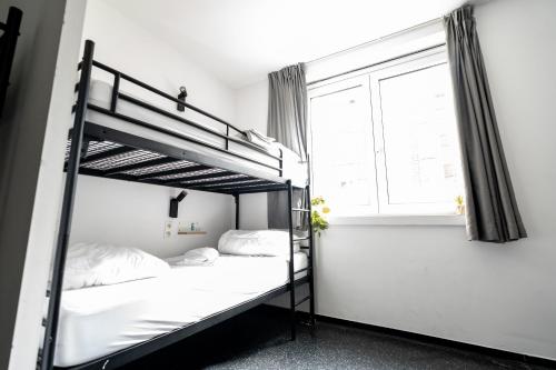 The ASH Room Type - Bed in 6-Bed Mixed Dormitory Room