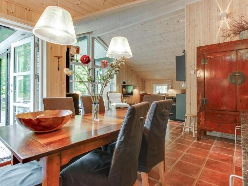 Holiday Home Fastulf - 300m from the sea by Interhome in Snogebaek