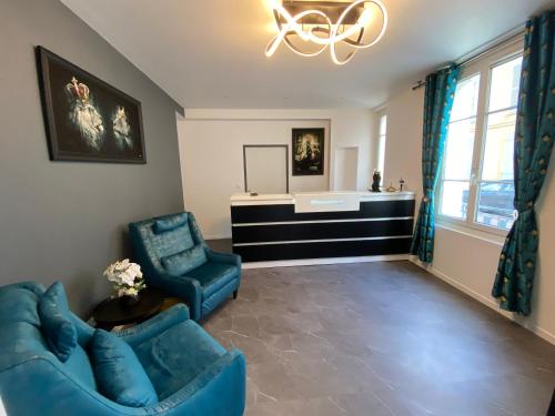 Hotel Le Home Saint Louis in Версаль