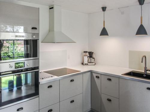 Holiday Home Rask - 3km from the sea by Interhome in โอลส์เคอร์