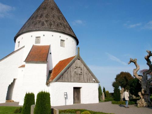 Holiday Home Kristine - 4km from the sea by Interhome in โอลส์เคอร์