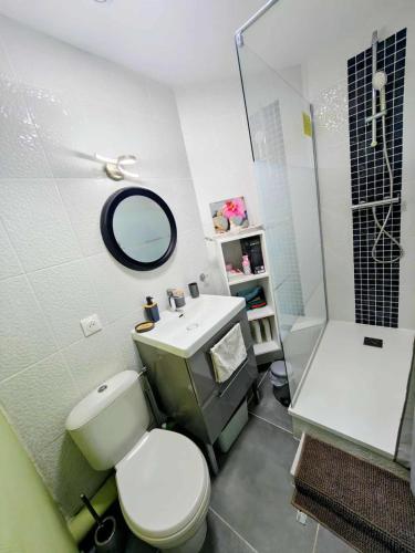 F2 in Desired house in Лінас