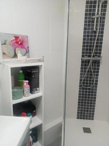 F2 in Desired house, Linas (foto 7)