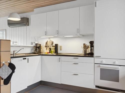 Holiday Home Julkil - 250m from the sea by Interhome in Vaeggerlose