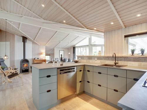 Holiday Home Justiina - 800m from the sea by Interhome in Væggerløse