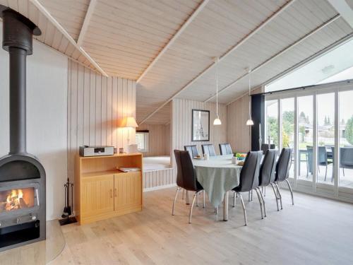 Holiday Home Justiina - 800m from the sea by Interhome in Væggerløse