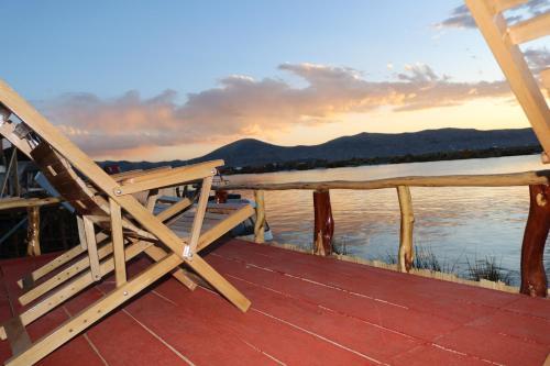 Titicaca Lodge Flotante in Uros Islands