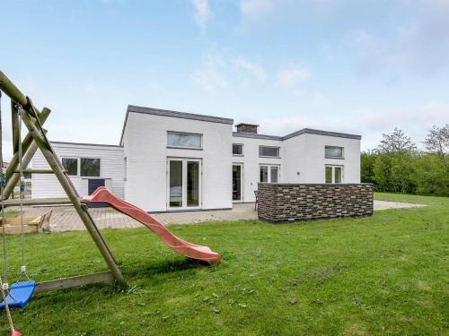 Holiday Home Hvenild - 800m from the sea by Interhome in 辛度斯
