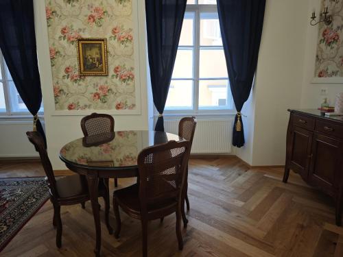 Barbo Palace Apartments and Rooms, Ljubljana (photo 8)