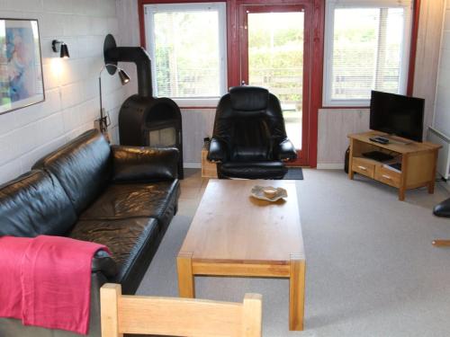 Holiday Home Thorwer - 250m from the sea by Interhome in Osterby