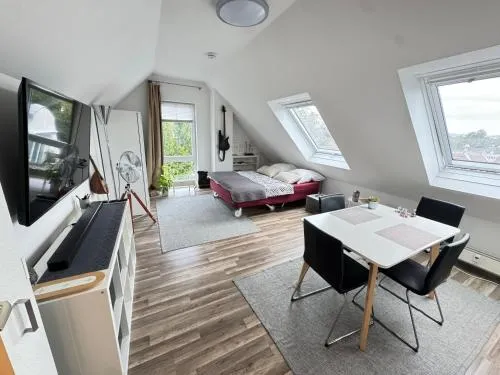 Gemütliche helle Dach-Wohnung in Frankfurt in Frankfurt am Main, Deutschland