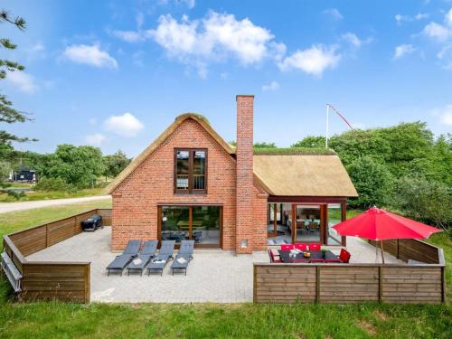  Holiday Home Martje - 900m from the sea by Interhome in Fanø