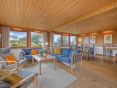  Holiday Home Sweni - 800m from the sea by Interhome in Fanø